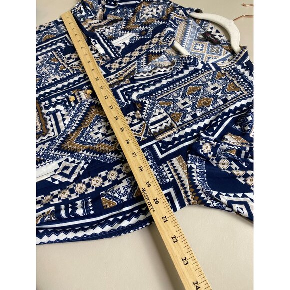 SOLD💙Cocomo Top Women Size Large Blue White Geometric Blouse Stretch 3/4 Sleeves - Picture 5 of 16
